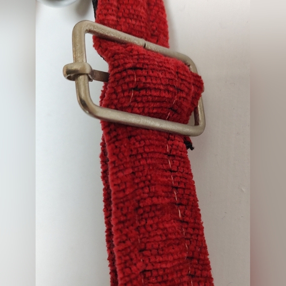 Aztec Southwestern Red and Cream Patterned Messenger Bag - Picture 7 of 10